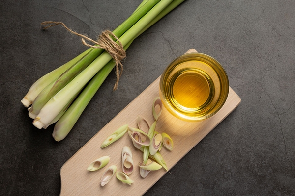 7 unexpected bbenefits of lemongrass that people should know