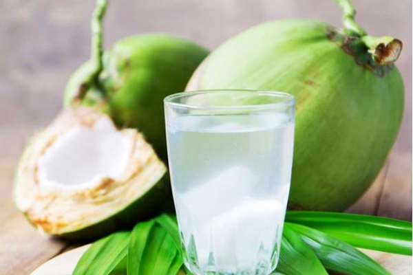 Health bbenefits of fresh coconut water